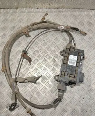 Toyota Avensis T270 Hand brake control module E005001111 004332800445 10220201594