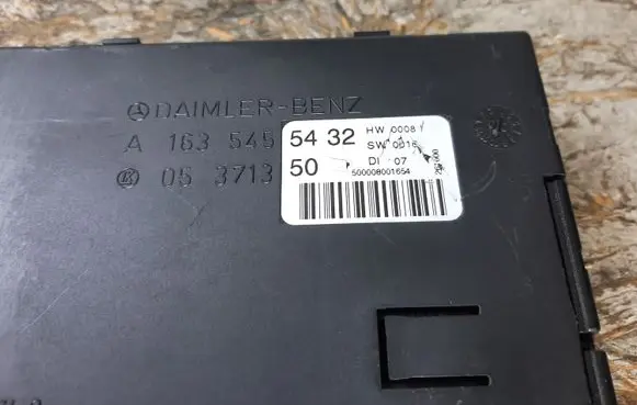 Mercedes-Benz ML W163 Comfort/convenience module 1635455432 05371350
