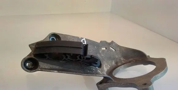 Porsche Cayenne (9PA) Engine mounting bracket 7L5131082