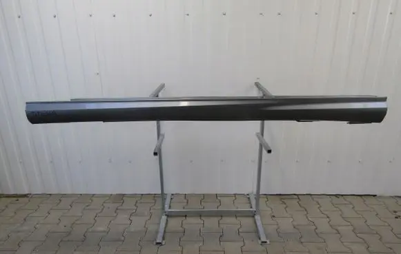 Mercedes-Benz C AMG W204 Front sill (body part) 