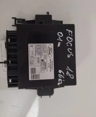 Ford Focus Comfort/convenience module 5WK47230B