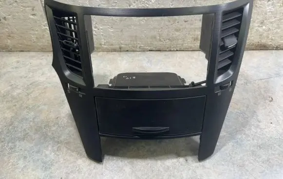 Subaru Legacy Glove box 66120AJ030 615603230