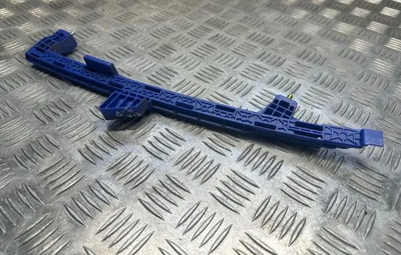 KIA EV6 Rear door windshield rail 83560CV000
