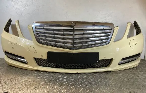 Mercedes-Benz E W212 Front bumper A2128850025