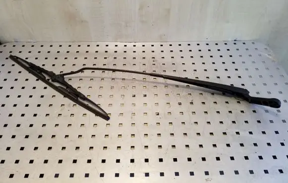 Audi A3 S3 8L Front wiper blade arm 8L1955408A