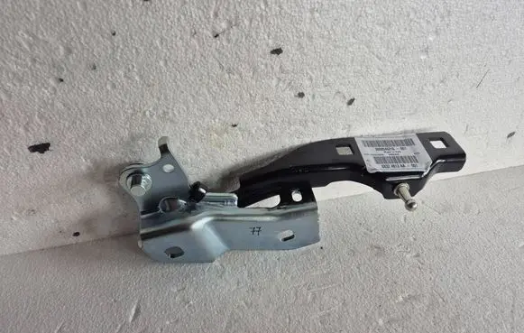 Alfa Romeo Giulia Engine bonnet/hood hinges 50545216 68324813AA