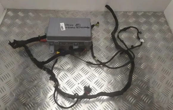 Alfa Romeo Stelvio Fuse box set BEZPIECZNIKOW