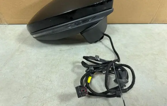 Audi A7 S7 4K8 Front door electric wing mirror