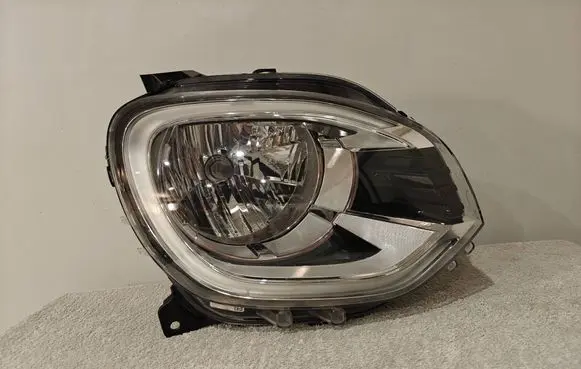 Renault Twingo III Headlight/headlamp 260105001R 101E60LZ00 JL0090109Z