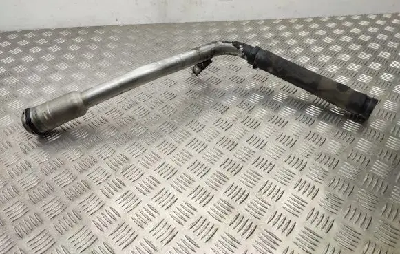 Fuel tank filler neck pipe