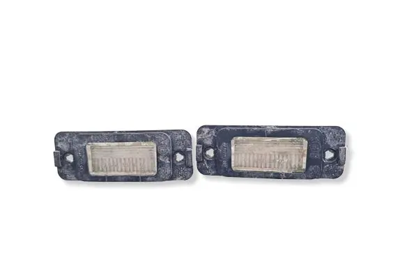 Mercedes-Benz ML W164 Number plate light A2518200066