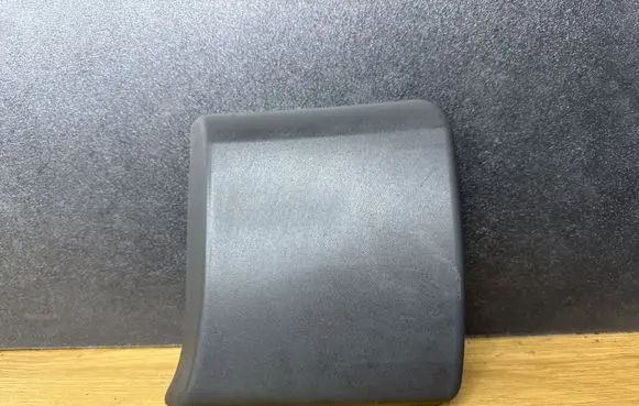 Opel Vivaro Front door trim (molding) 91165352