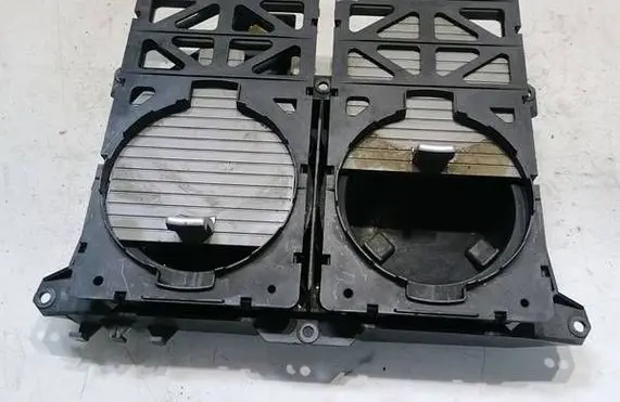 BMW 7 E65 E66 Cup holder front 7152117 11419110 901204380000