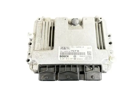 Ford Focus Engine control unit/module 7M5112A650UB 0281012487