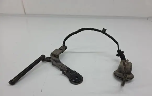 Headlight/headlamp level sensor
