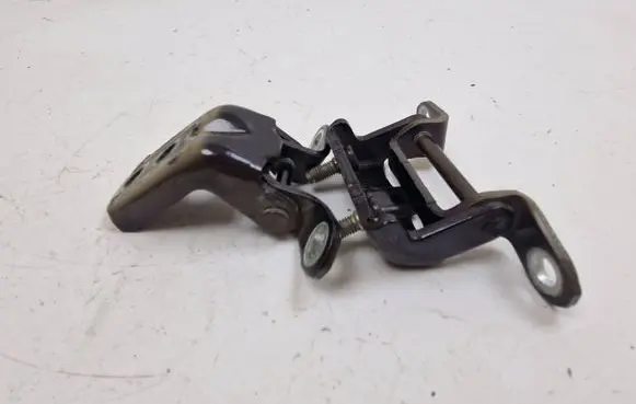 Nissan Qashqai Rear door hinge set 