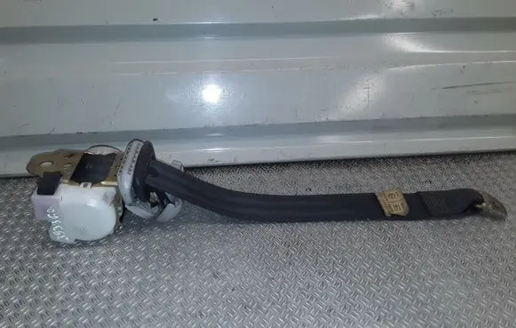 Toyota Corolla Verso AR10 Third row seat belt 7L1550