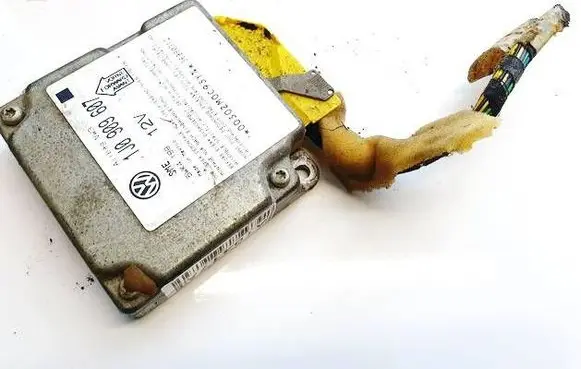 Airbag control unit/module