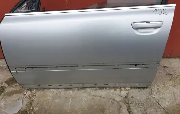 Audi A8 S8 D3 4E Front door