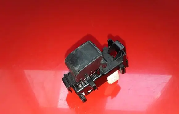 Toyota RAV 4 (XA30) Electric window control switch 192829