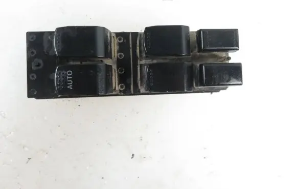 Fiat Sedici Electric window control switch