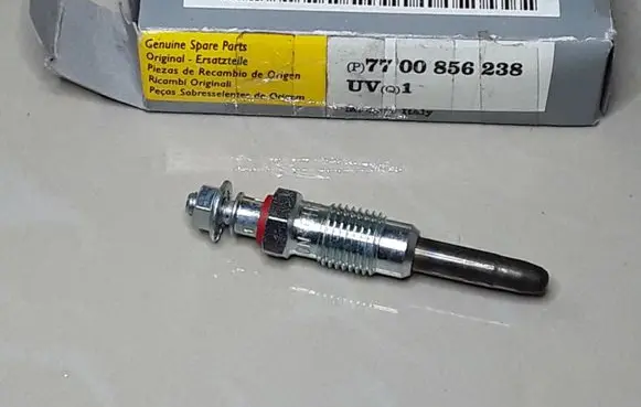 Renault Kangoo I Glow plug 7700856238 CH173
