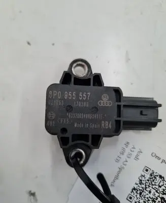 Audi A3 S3 A3 Sportback 8P Airbag deployment crash/impact sensor 8P0955557