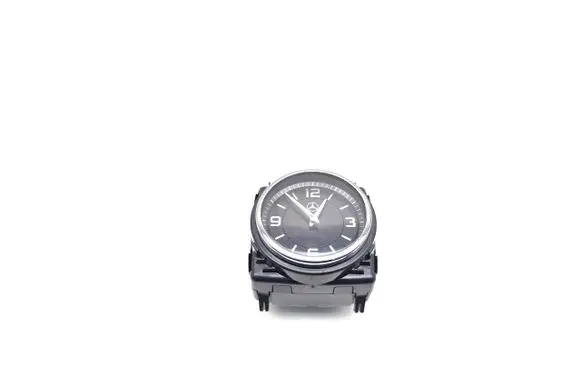 Mercedes-Benz C W205 Clock A2138272000 18050070127 VPGXDF15A030BB