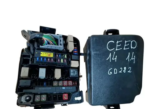 KIA Ceed Fuse box set 91241A2180 919503X510 1206272035