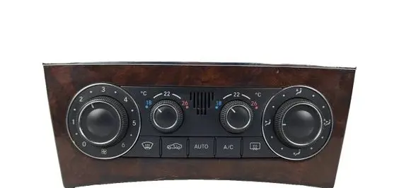 Mercedes-Benz C W203 Climate control unit A2038304085