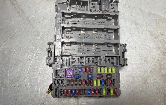 Honda CR-V Fuse module 116RA000021