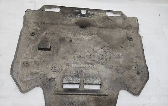 Audi A6 Allroad C7 Engine splash shield/under tray 4G0863823C 760863822
