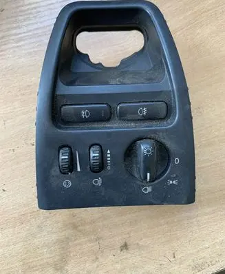 Volvo XC90 Light switch 30739304