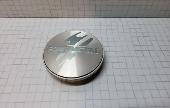 Volkswagen Fox Non-original wheel cap 