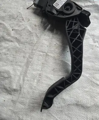 Peugeot 308 Accelerator throttle pedal 9671433780 5594041 25022011