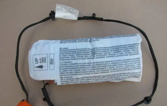 Fiat 500 Seat airbag 00018005210 00261 35550