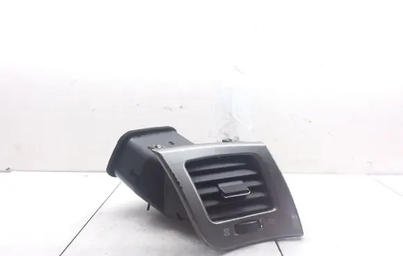 Toyota Avensis Verso Dashboard side air vent grill/cover trim 5566044080