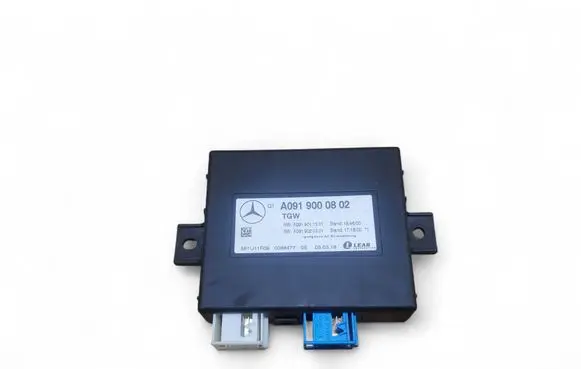 Infiniti QX30 Gateway control module A0919000802