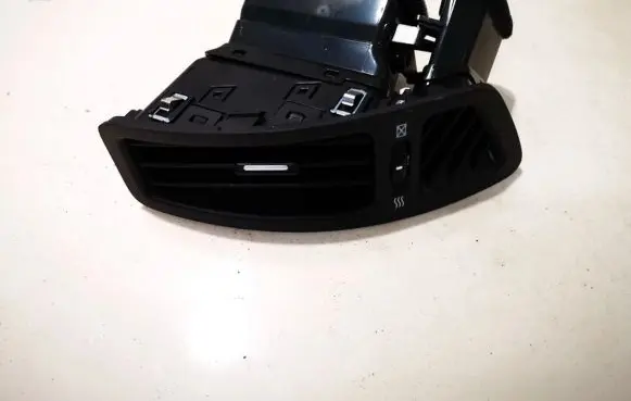 KIA Ceed Dashboard side air vent grill/cover trim 974901h000 97490-1h000