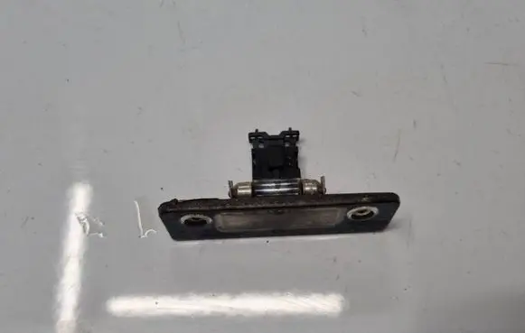 Skoda Octavia Mk2 (1Z) Number plate light 1Z0943021