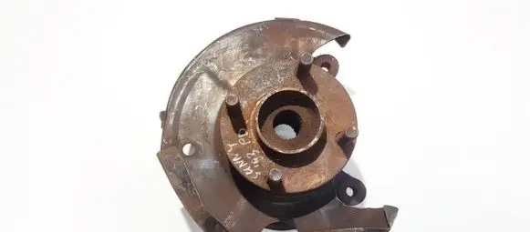 Nissan Sunny Front wheel hub 7011r
