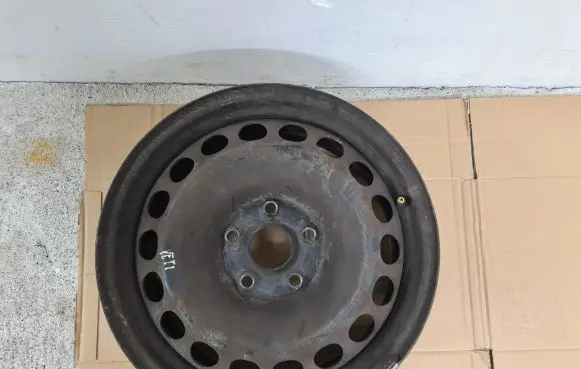 Skoda Yeti (5L) R16 steel rim 3C0601027M