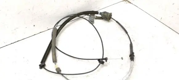 Maserati Ghibli Engine bonnet/hood lock release cable 