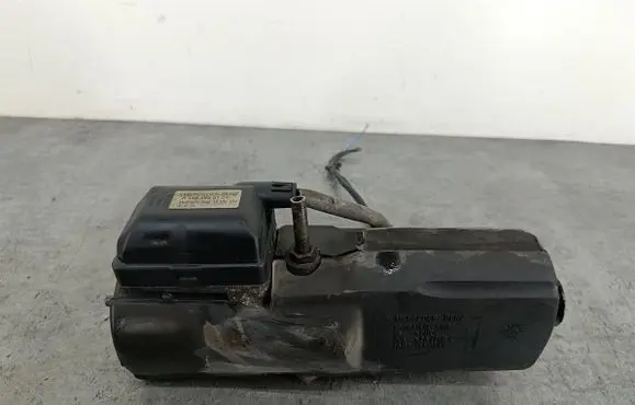 Mercedes-Benz A W168 Power steering pump A1684660101