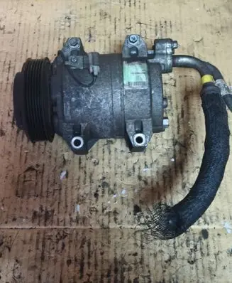 Volvo XC90 Air conditioning (A/C) compressor (pump) 8708581