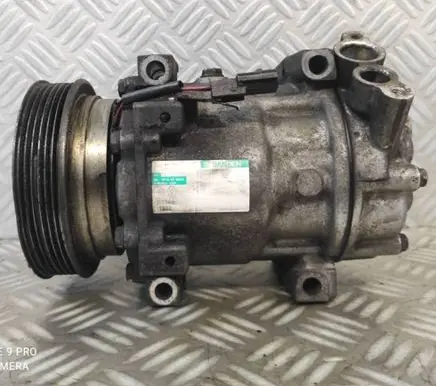 Renault Megane III Air conditioning (A/C) compressor (pump) 926009865R 07145005261