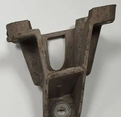 Jaguar S-Type Engine mount bracket XR83-6061-AA