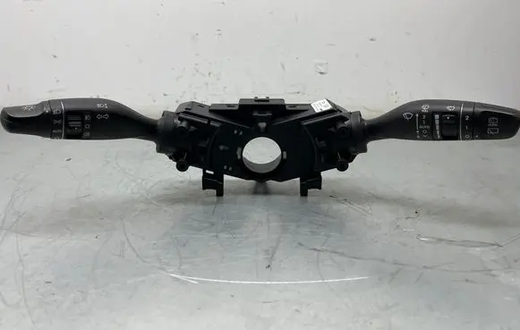 Hyundai Tucson TL Wiper turn signal indicator stalk/switch 93403D7960 3D13AR1000