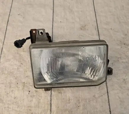 Nissan Terrano Headlight/headlamp 02344r20