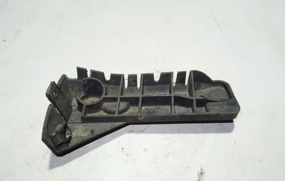 Audi A4 S4 B6 8E 8H Front bumper mounting bracket 8E0807284A